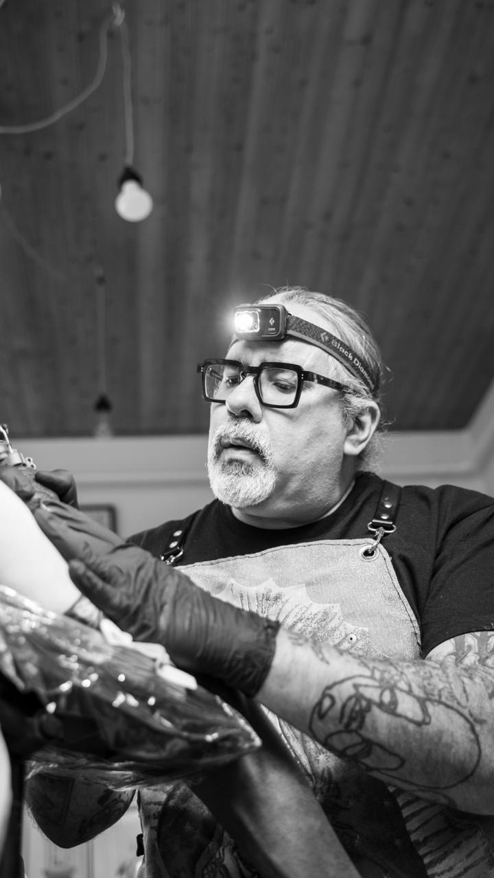 Felipe El Bari at work